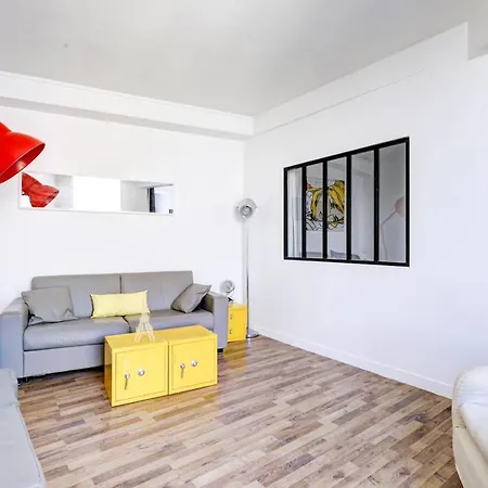 Palais Royal - Louvre * Parijs